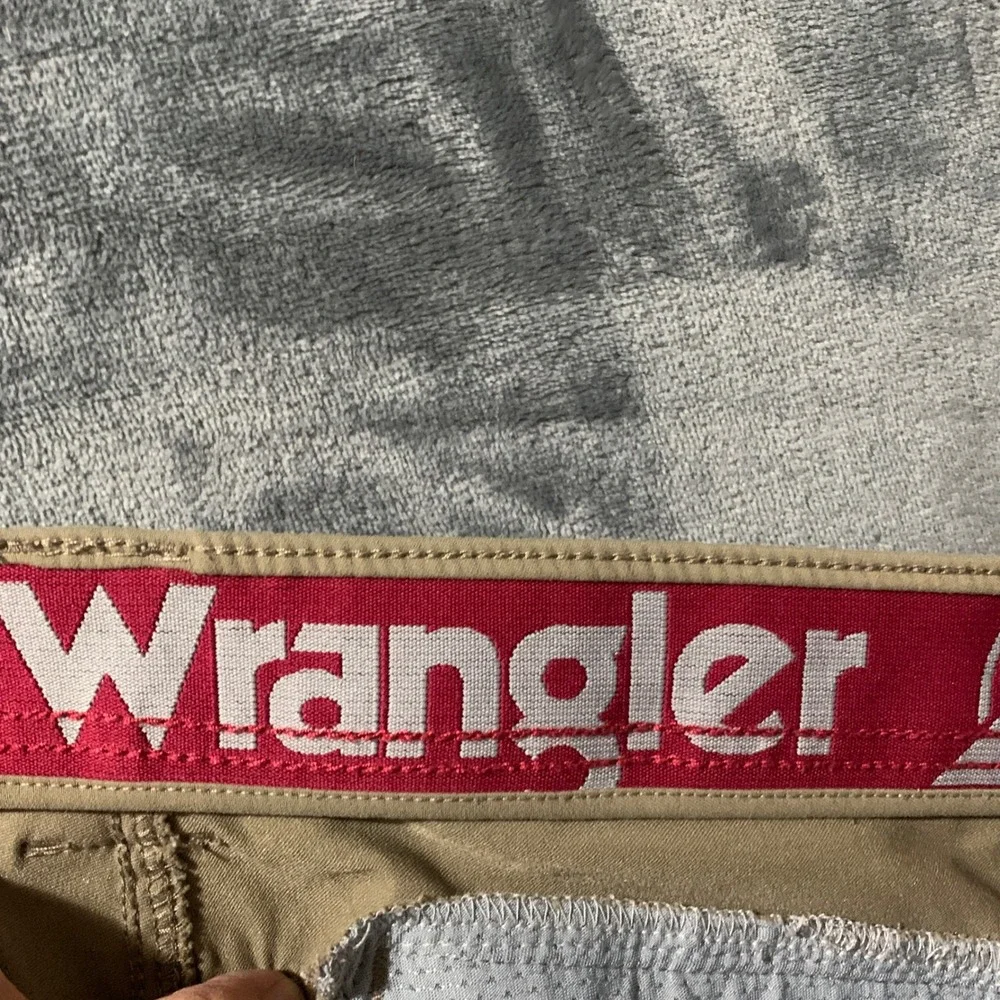 Wrangler ATG Pants Mens 38x32 10NW788FR Khaki Outdoor Utility Cargo Gorpcore
